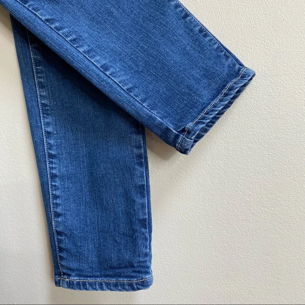 PAIGE Kylie Crop Evelyn Destroyed Jeans Size 27
